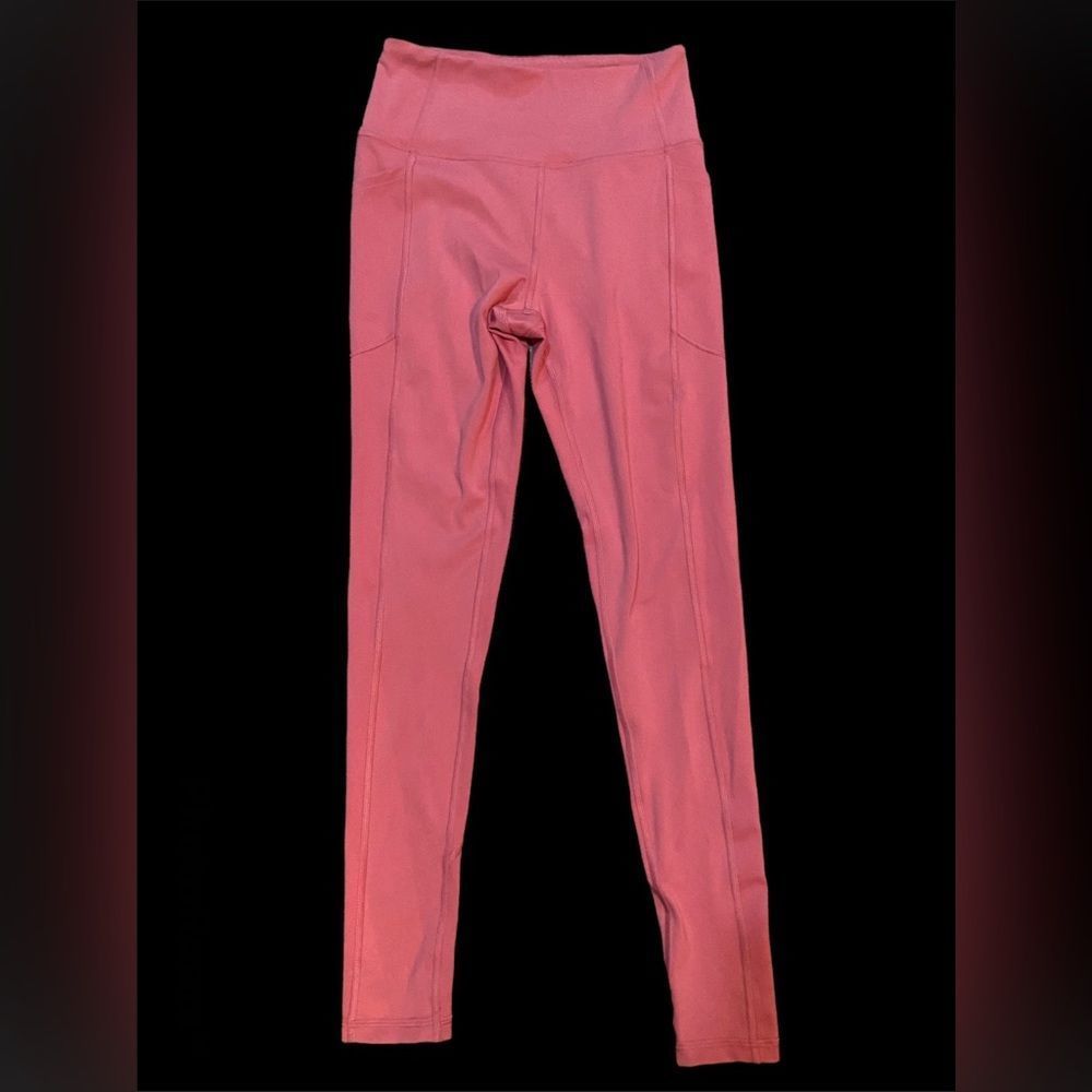 Pink Victoria’s Secret leggings 6